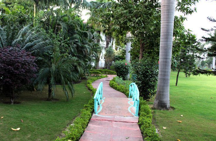 Gajraula Haveli Resort Exterior foto